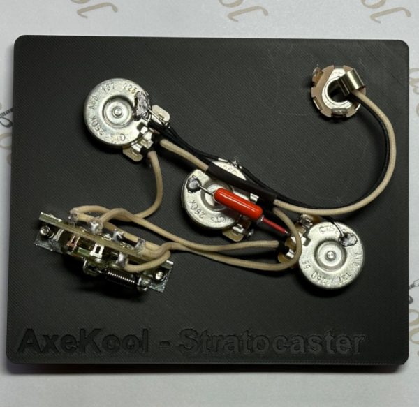 Fender Stratocaster Vintage Style Wiring Harness SSS