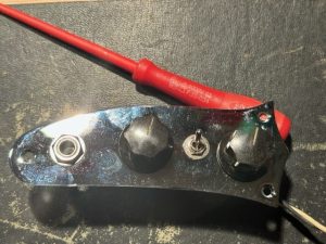 Fender Musicmaster 1976 Project, Complete Rebuild