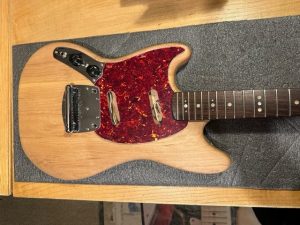 Fender Musicmaster 1976 Project, Complete Rebuild