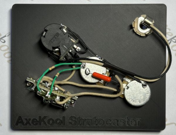 Fender Stratocaster HSS Vintage Style Wiring Harness with Coil Split