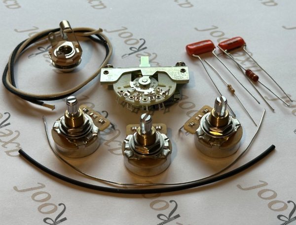 Fender Stratocaster HSH Vintage Style Wiring Kit