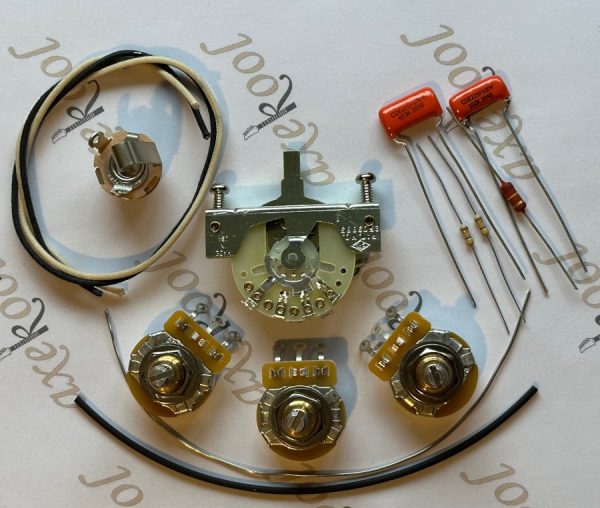 Fender Stratocaster HSS Vintage Style Wiring Kit